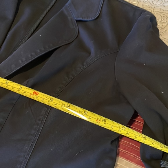 Coldwater Creek Shaped Black Blazer. Size Petite Small. - Picture 9 of 10